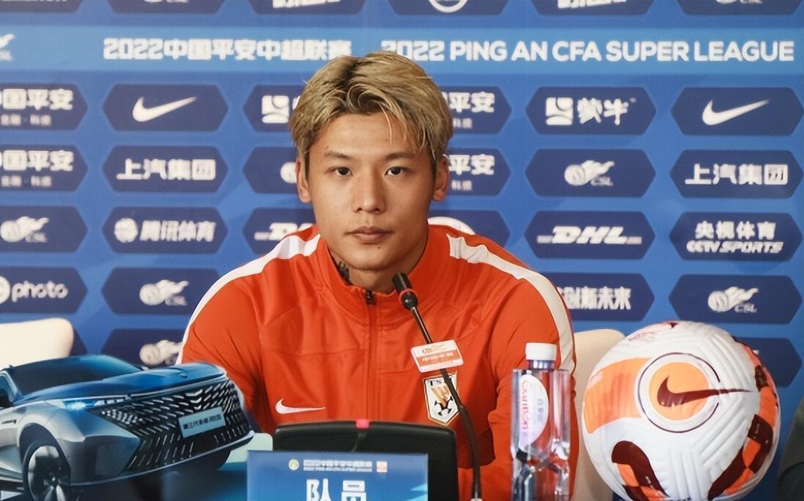 云开官网-他曾两次被球迷视为鲁能离队热门，如今却依然能留队，值得期待